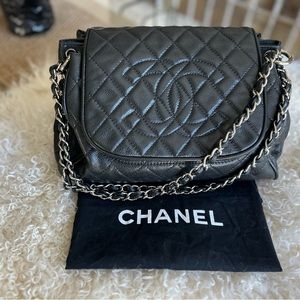 Chanel Timeless Accordion Flap Bag
Quilted Caviar